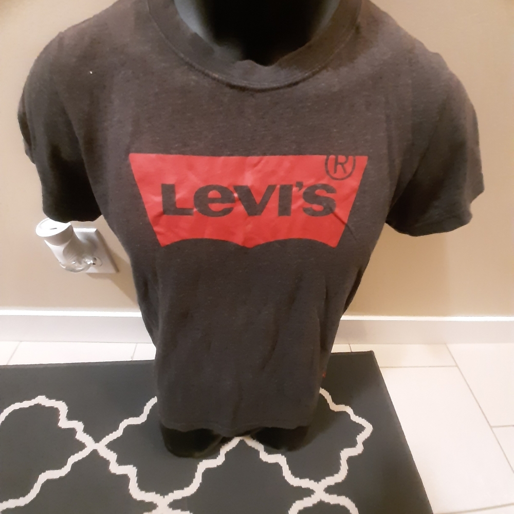 Levi's